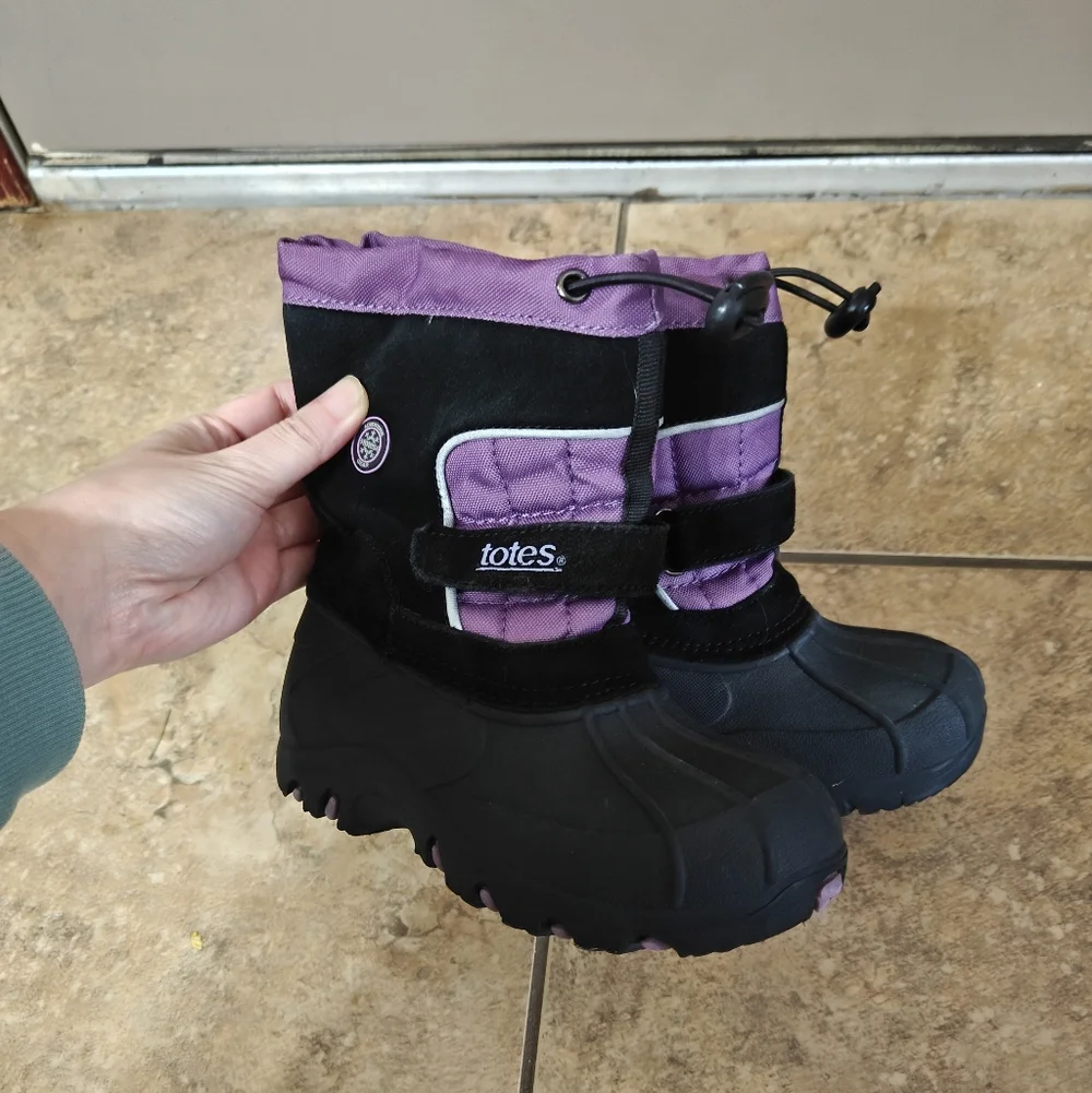 Totes Toddler Girls snow boots Purple Size 11 - Picture 1 of 5